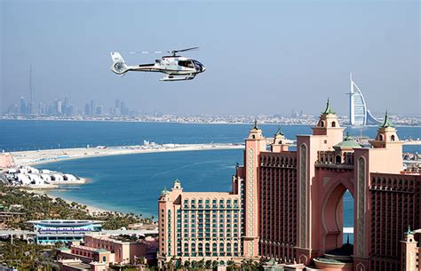 Helicopter Tour over Dubai - TourismDubai.com - TourismDubai.com