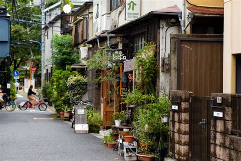 Tokyo: Off the Beaten Track Neighborhoods | Tokyo hotels, The neighbourhood, Tokyo