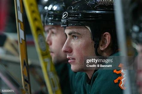 Mike Johnson Hockey Photos and Premium High Res Pictures - Getty Images