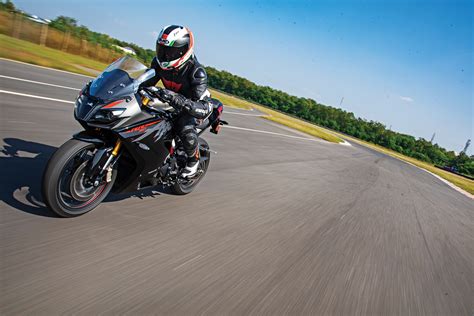 Shark Bite — TVS Apache RR 310 Review - Motoring World