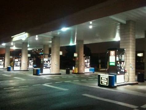 24 hour gas station near me, gas stations open 24 hours, gas stations open near me