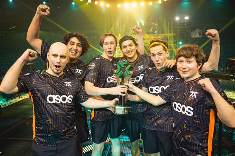 FNATIC bate LOUD e fica com o título do VALORANT LOCK//IN - Pichau Arena