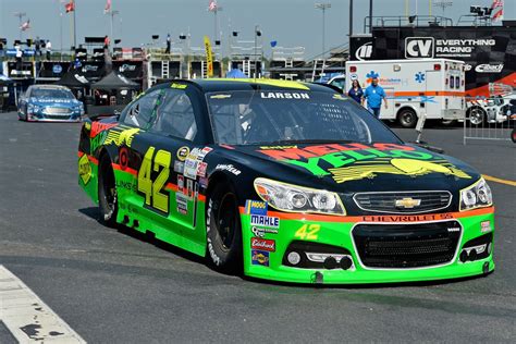 Darlington goes retro for NASCAR Southern 500 weekend - SBNation.com