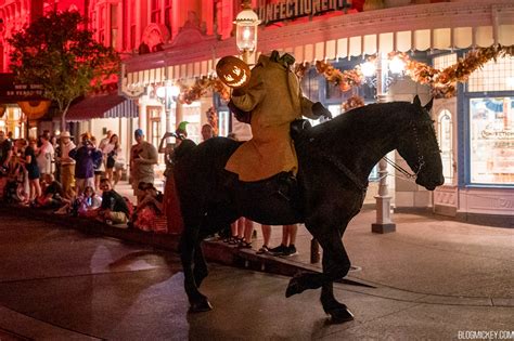 Headless Horseman Rides Again During Mickey's Not-So-Scary Halloween Party