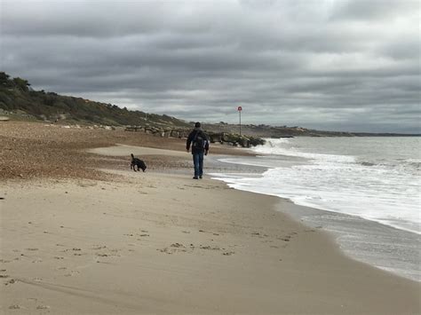 A suite by the sea at the Lord Bute, Highcliffe, Dorset - Eat with Ellen