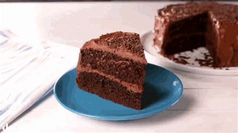 Chocolate Cake ASlice Of Cake GIF - ChocolateCake ASliceOfCake Yummy - Discover & Share GIFs