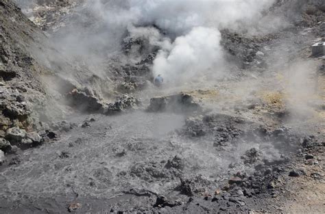 Supervulkan Campi Flegrei: Bei Neapel hebt sich die Erde – droht ...