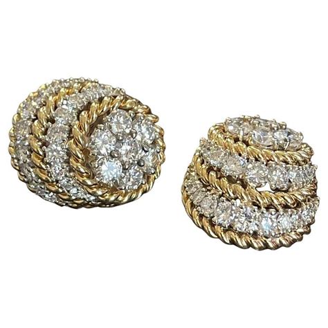 8 Ct Vvs Diamond Earrings - 26 For Sale on 1stDibs