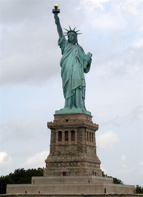 The Statue of Liberty on emaze