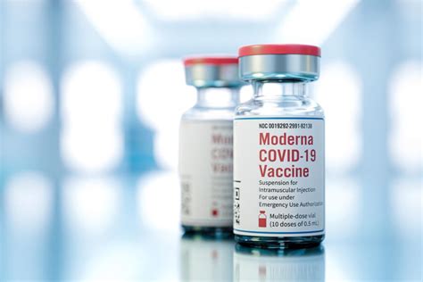 Researchers investigate Moderna COVID-19 vaccine efficacy