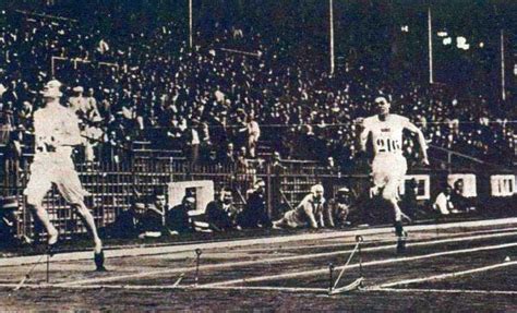 File:Finale du 400 mètres aux JO de 1924, Eric Liddell l'emporte devant Horatio Fitch.jpg ...