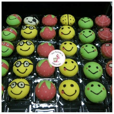 bolu karakter / bolu fancy / apam polkadot / steamcake u order hubungi: whatsapp 085777624462 ...