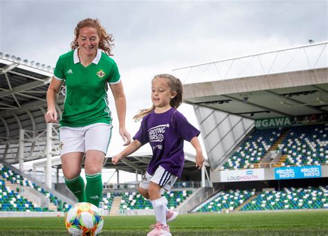 Electric Ireland extends its support for girls’ and women’s football in ...