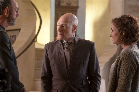 STAR TREK: PICARD Premiere Review -- "Remembrance" • TrekCore.com