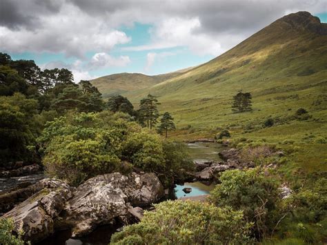 9 of the Best Hikes in Ireland - Passion Passport