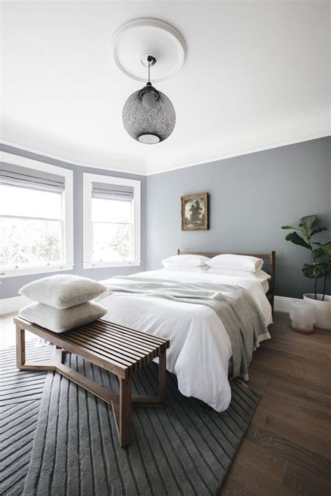 Warm Minimalism | Minimalist bedroom decor, Bedroom design trends, Minimalist home interior