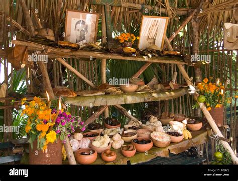 Day of the Dead Altar Stock Photo - Alamy