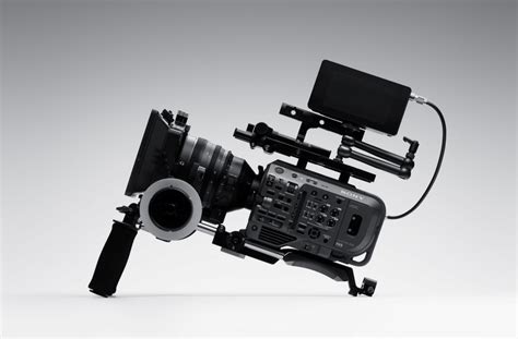 The Sony FX9 is Here and it Does Something No Pro Video Camera Has Done ...