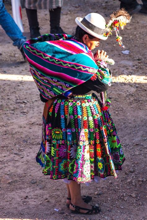 Photo Gallery - Cholitas, The Indigenous Women Of Bolivia