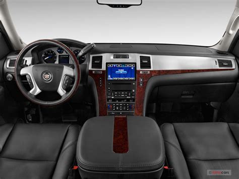 2012 Cadillac Escalade EXT Interior | U.S. News & World Report