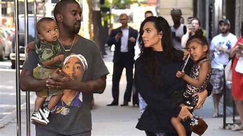 Kim Kardashian and Kanye West expecting fourth child - BBC News