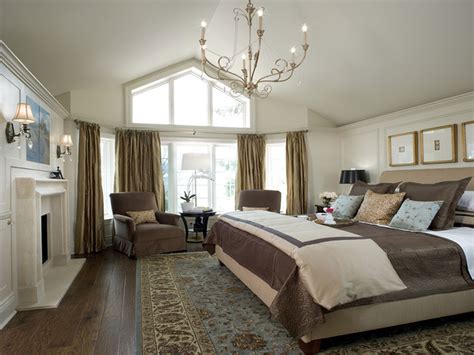 Contemporary traditional bedroom ideas - Hawk Haven