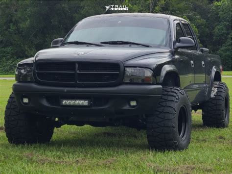 Lifted Dodge Dakota