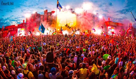 The 15 Must See Music Festivals 2015