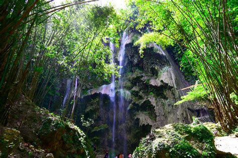 Tumalog Waterfalls - Local Tour Guide Cebu