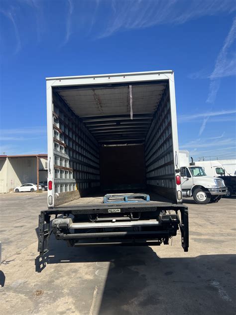 2017 FREIGHTLINER 26 Ft BOX TRUCK With Lift Gate(TAG 1070) - RK Truck Sales