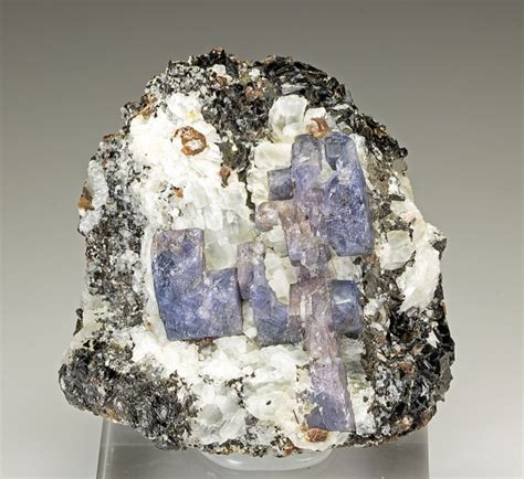 Corundum - Minerals For Sale - #8032936