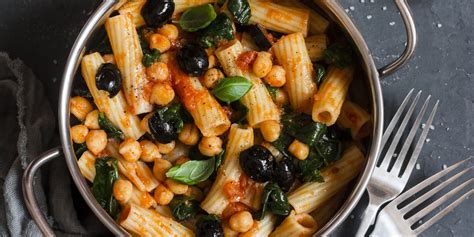 Is Chickpea Pasta Healthy? - Best Chickpea Pasta Brands, Recipe, Nutrition