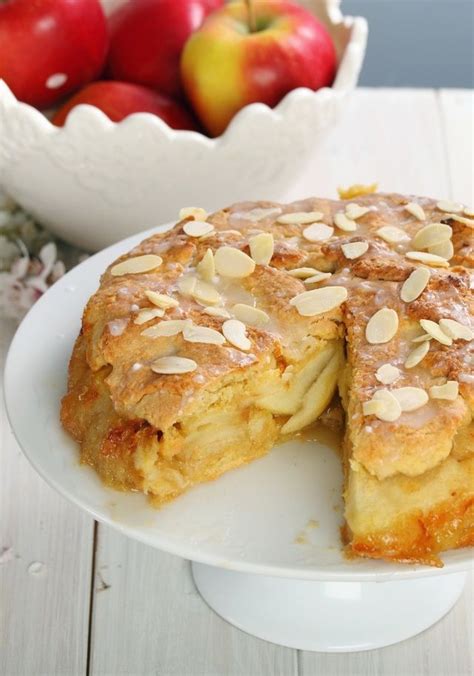 Apple almond cake | Recipe | German apple cake, Almond cakes, Apple cake