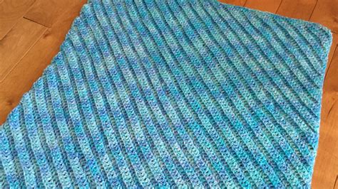 Crochet C2C Double Crochet Afghan Pattern | The Crochet Crowd