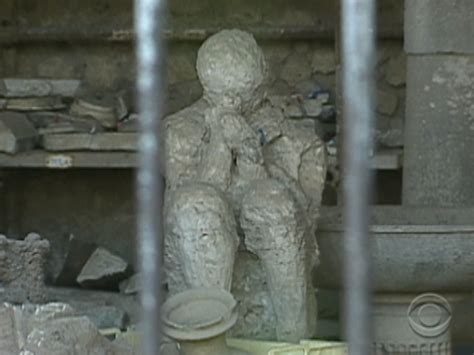 Unearthing Pompeii's Artifacts - CBS video - Fanpop