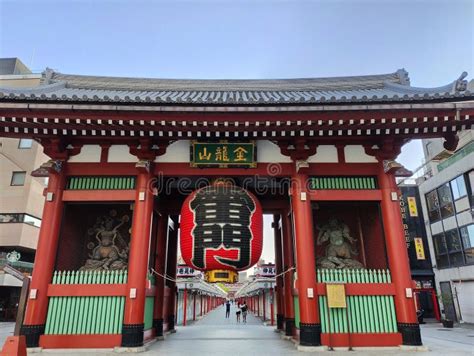 Kaminarimon Gate at Senso-ji Temple Tokyo Editorial Image - Image of symbol, history: 323689070