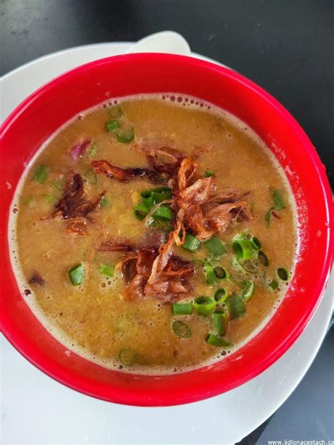 Haleem (Halim): wheat, Lentil and Meat Soup | Food on the Move