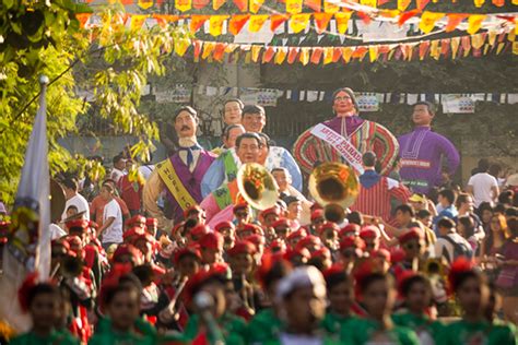 Higantes Festival | Behance