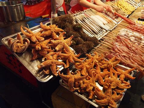 Top Things to See in Beijing | Viator Travel Blog | Chinese street food, Night market, Night food