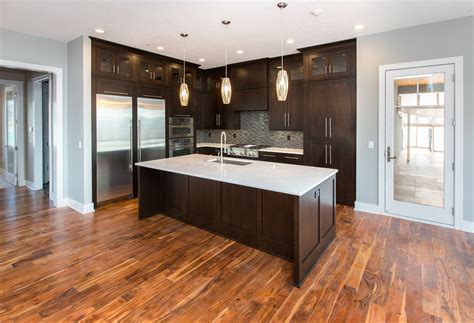 Dark Cabinets Dark Floors Light Countertops : Can I Have Light Kitchen Cabinets With Dark Floors ...