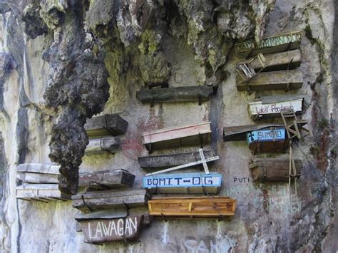 The Bizarre Hanging Coffins Of China And The Philippines