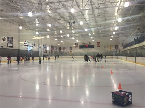 Center Ice Skating Arena - 27 Photos & 59 Reviews - Skating Rinks - 201 ...