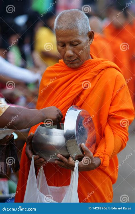 Mon Buddhist Monks Collecting Alms Editorial Photo - Image of temple, kanchanaburi: 14288906