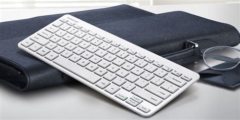 Samsung Bluetooth Keyboard for Smartphones and PCs $10 shipped (Reg. $70)