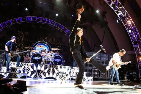 Flashback: Van Halen Play 'Jump' At Their Final Concert | QNewsHub