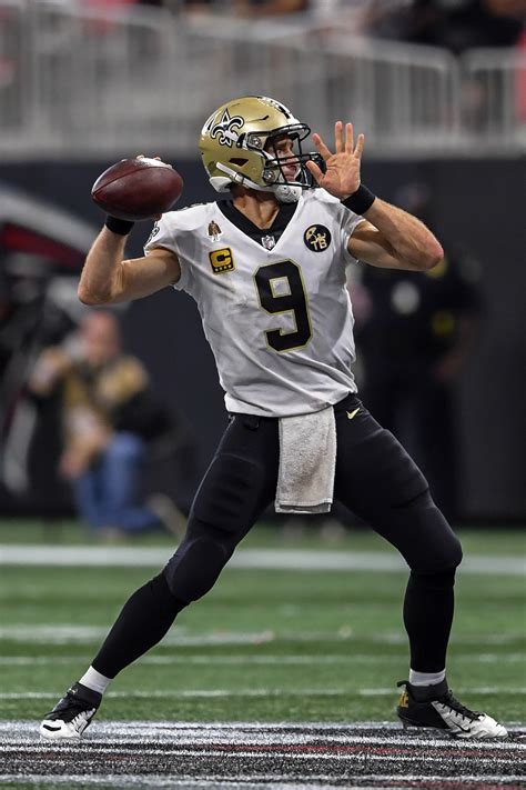 Saints' Drew Brees To Miss Time