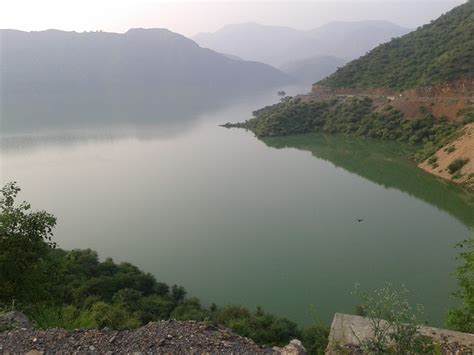 Tarbela Dam: Largest Earth-filled Dam - Tripako