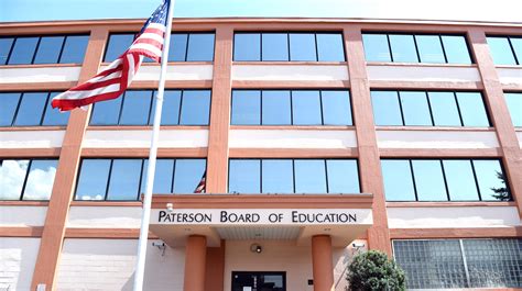 Paterson, New Jersey, student may win lawsuit: Poked in eye with pencil