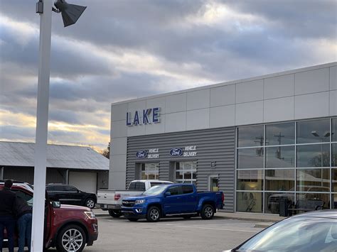 Lake Ford in Milwaukee, WI | Rated 4.6 Stars | Kelley Blue Book