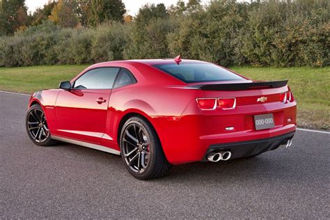 2011 Chevrolet Camaro 1LE Concept Review, Specs, Price & Speed